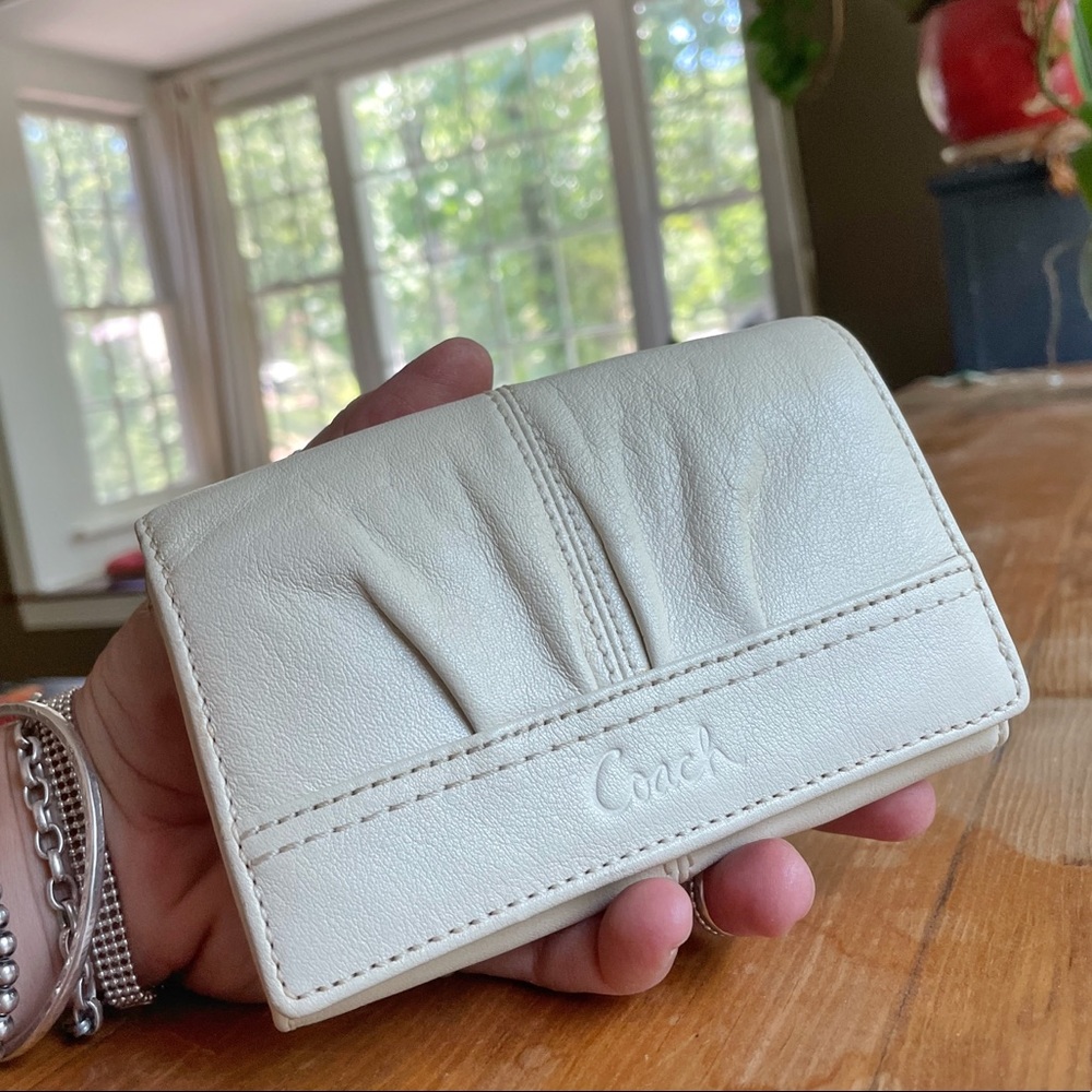 Cream Leather Coach Ashley Wallet
